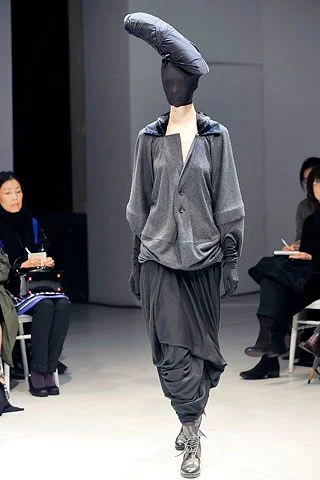 Look 13